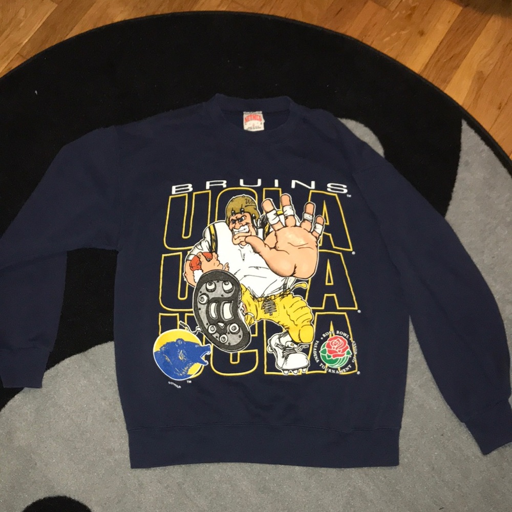 Vintage UCLA crewneck
